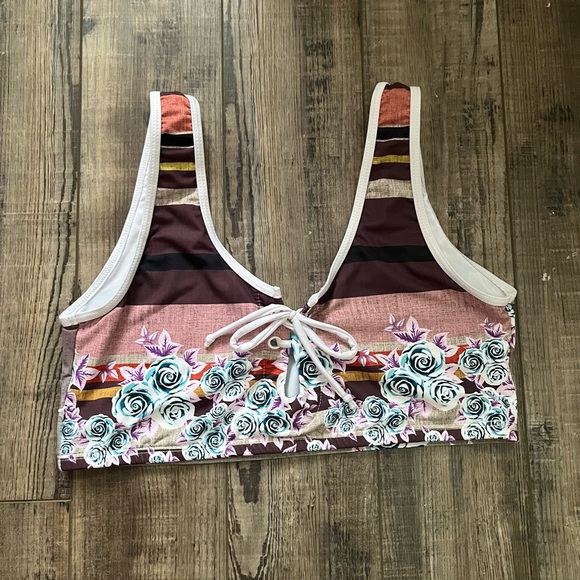 Athletic Swim Top Bikini Flower an Stripe Print with Tie Front XL - Picture 1 of 11